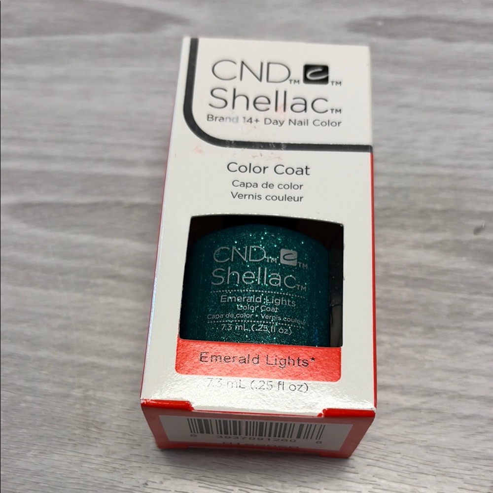 CND Shellac Emerald Lights Color Coat